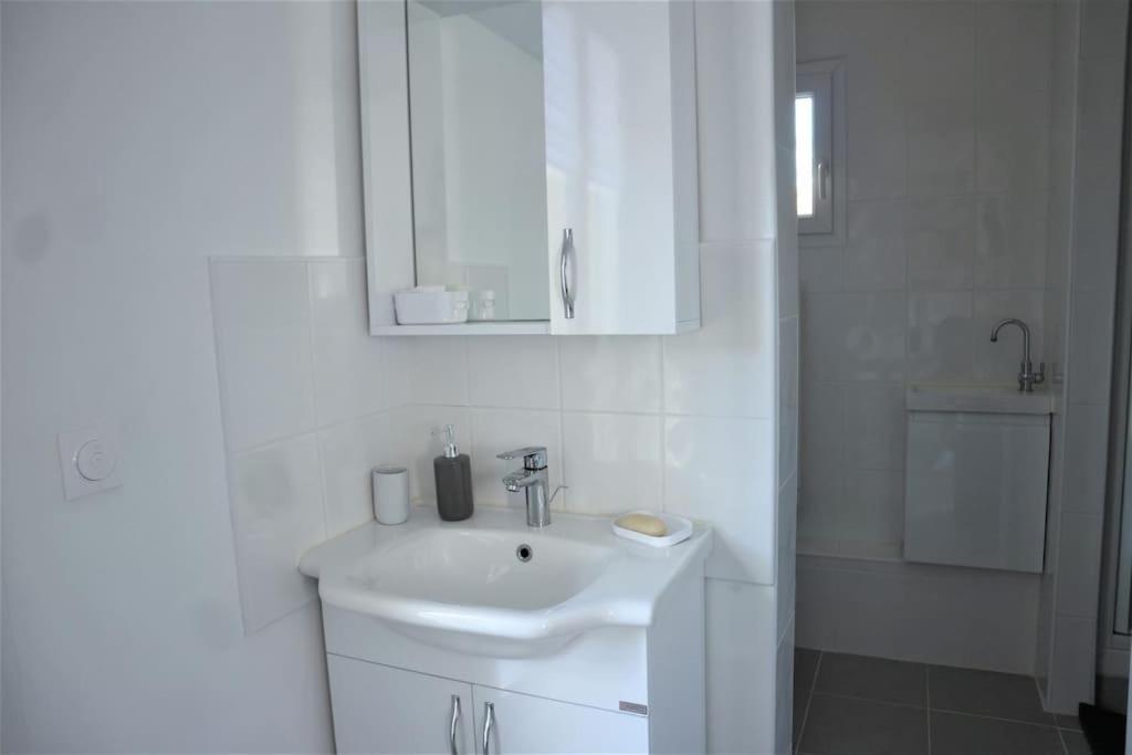 Appartement Duplex Proche Disney Et Paris Vaires-sur-Marne ภายนอก รูปภาพ